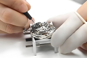 东莞爱彼玫瑰金表带维修